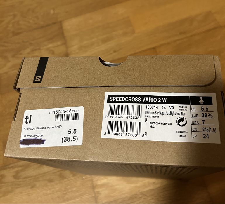 Sapatilhas novas sem uso marca salmao