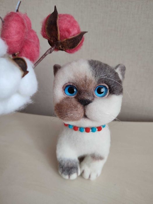 Валяна іграшка. Котик.