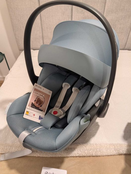 Conjunto Cybex Ovos Cloud G Plus + com adaptadores Gazelle S