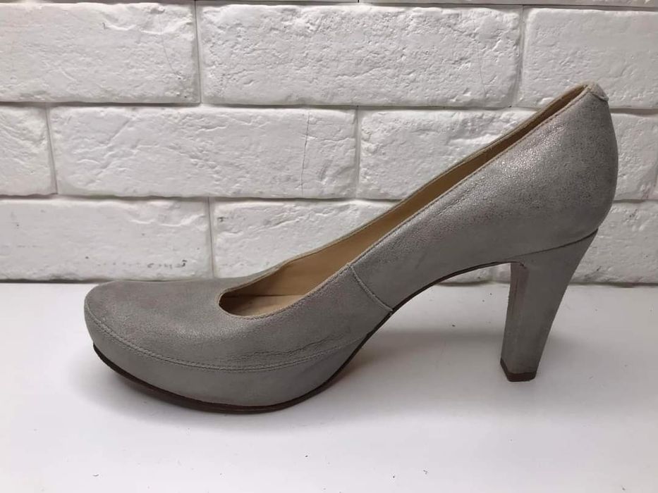 Czółenka skórzane Unisa  Rozmiar 41