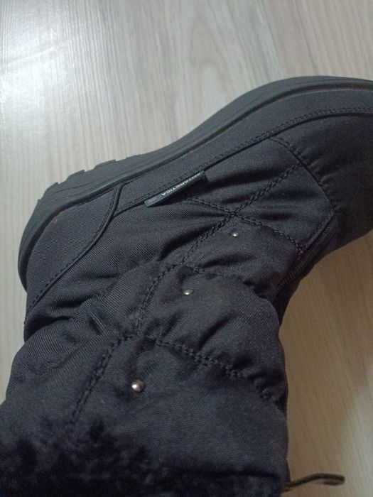 Обувь взуття весна-  осінь  нові37розмір.