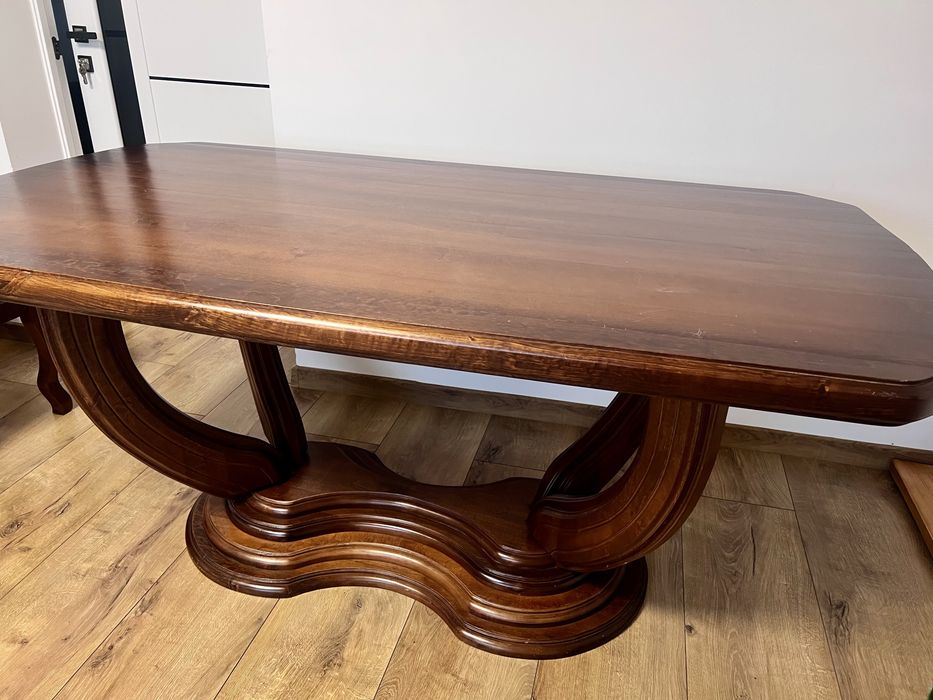 Стіл з дерева вільха