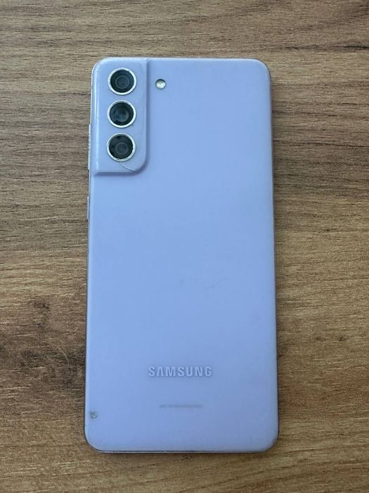 Samsung Galaxy S21 FE 5G Lavender