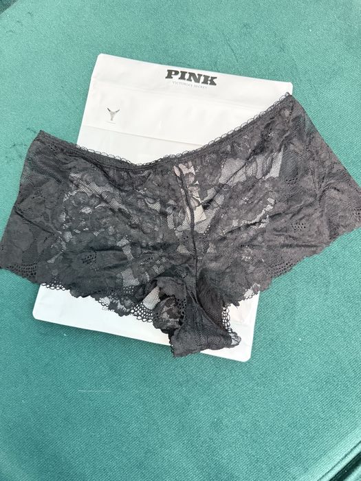 комплект Victoria's Secret.