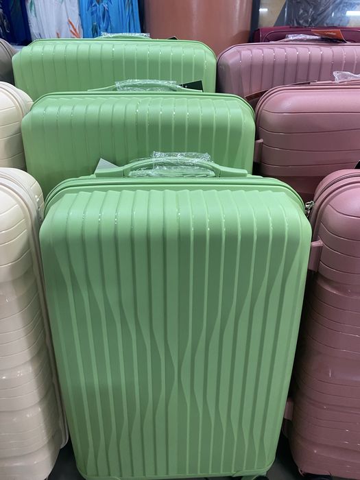 Malas de Viagem Fibra/Plastico