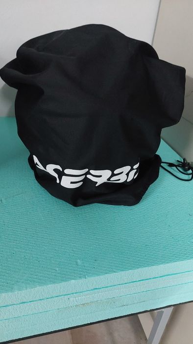 Capacete modelar Arcebis S  igual a novo