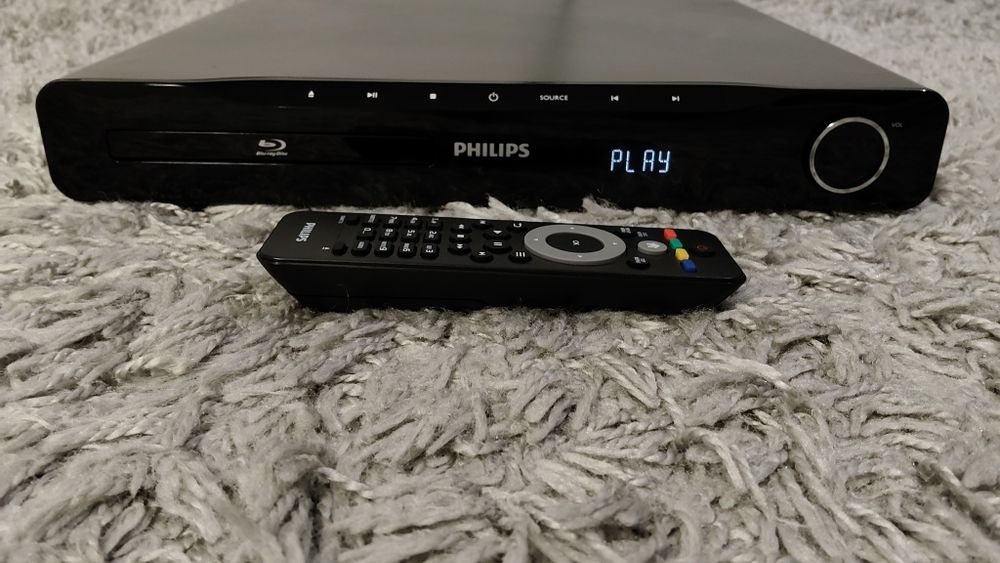Blu Ray Philips Hdmi HTS 3650 Amplituner 5.1 Tuner FM pilot