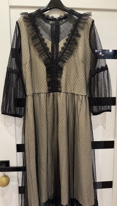 Продам гарну святкову сукню