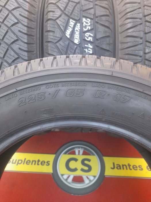 4 pneus Michelin 225/65R17 Latitude cross X  Mistos