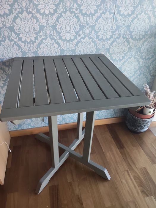 Mesa de Varanda em Madeira IKEA 65x65 cm - Verde Acinzentado