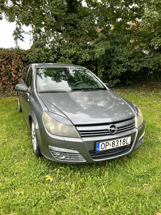 Opel Astra H 2004 sport benzyna