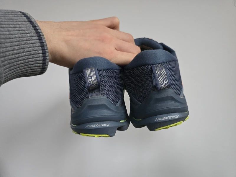 Buty Mizuno Wave Rider GTX rozm. 41 gore-tex do biegania