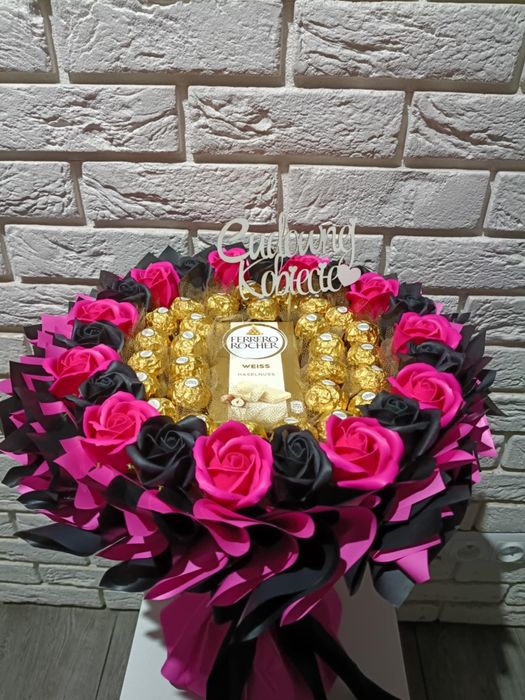 Słodki Bukiet z ferrero Bukiet z róż mydlanych Prezent dla niej