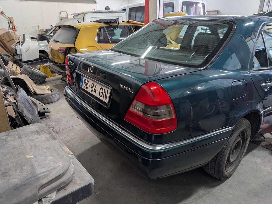 Mercedes-Benz C200 (W202) Diesel Automático com 132.387km REAIS!