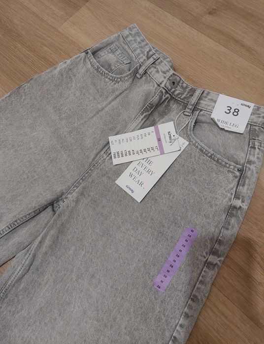 Spodnie jeansowe wide leg Sinsay rozmiar 36