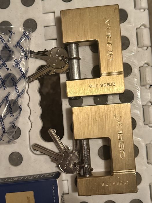 Kłódka GERDA BRASS LINE KMT 90mm