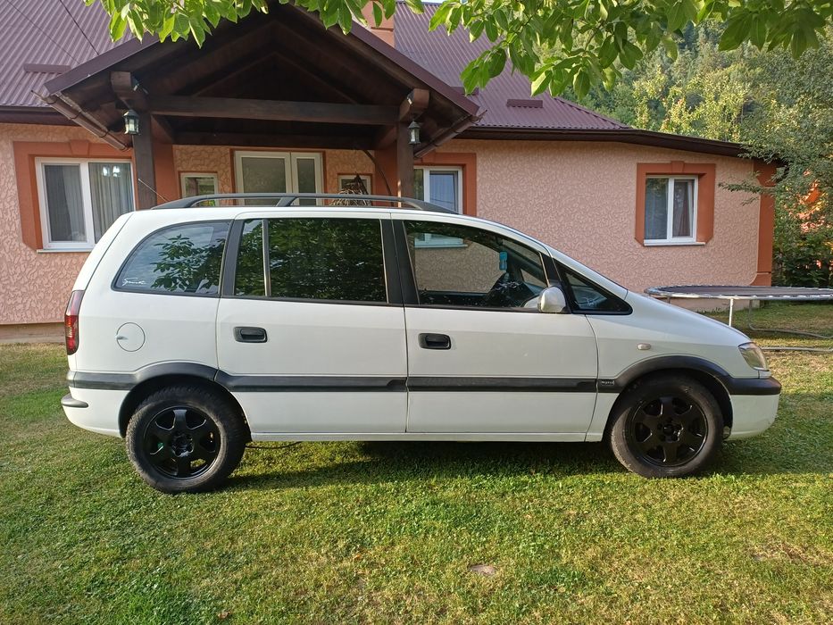 продам на ходу OPEL ZEFIRA 2.0 TDI 2000.р.