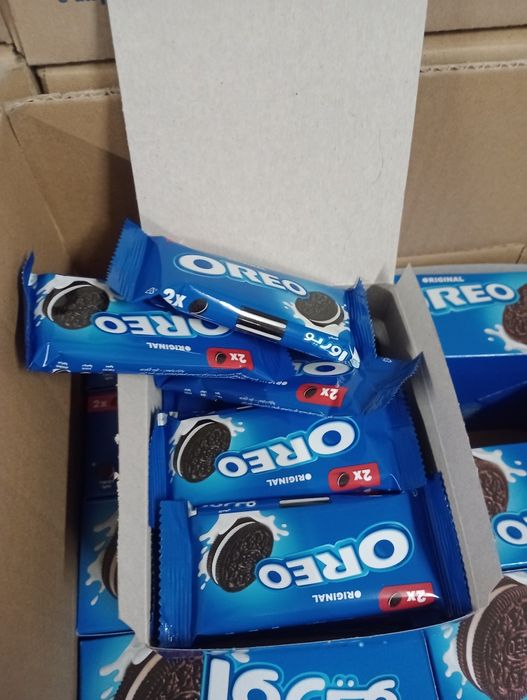 4 display ciastka Oreo zapraszamy