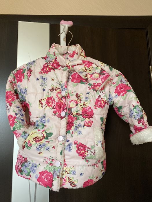 Осенняя куртка 2/3 года