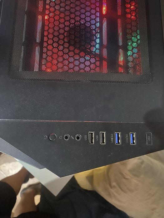 Torre Gaming 1660 super MSI
