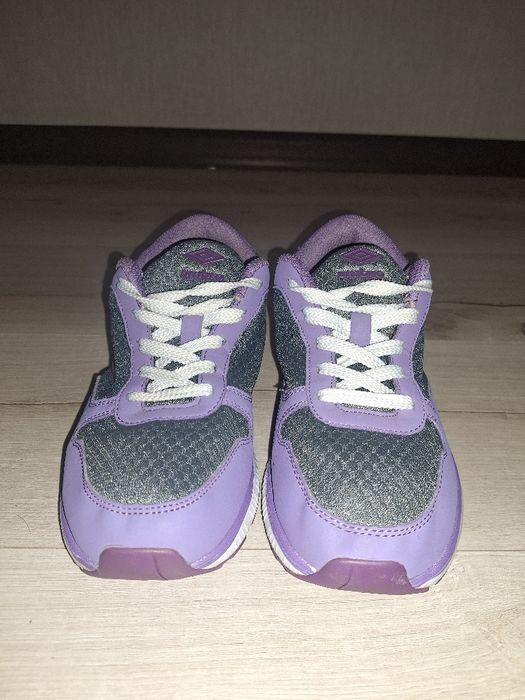 Кросівки 38 р (24 см)