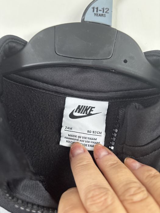 Body Nike  r. 86 czarny 24 m