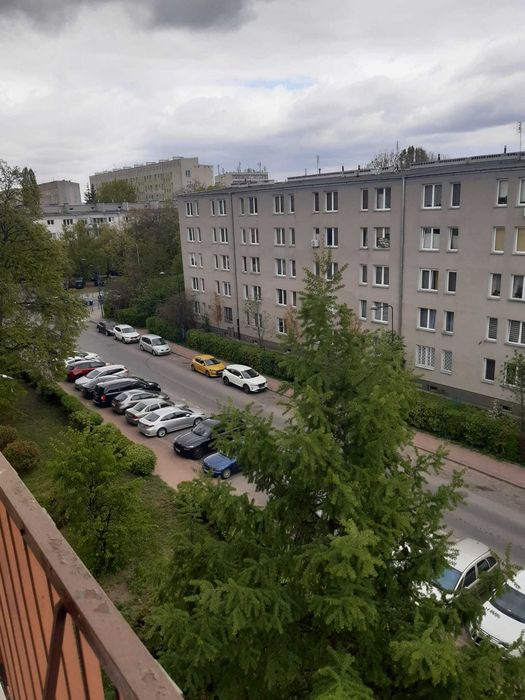 Wynajmę mieszkanie 3 pokoje na Ochocie ul.Dickensa