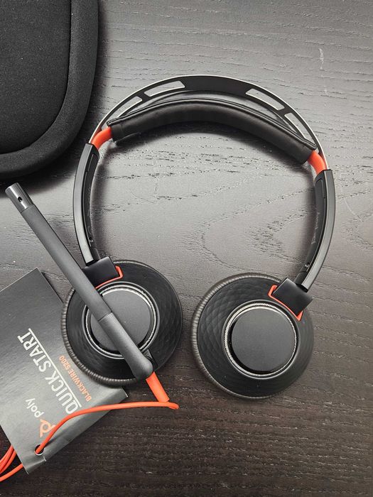 Auscultadores USB Poly Blackwire 5220 (Novo)