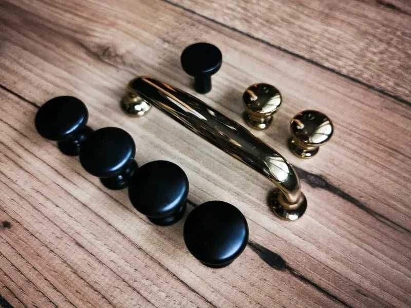 Zestaw nowych uchwytów meblowych IKEA - czarne i złote