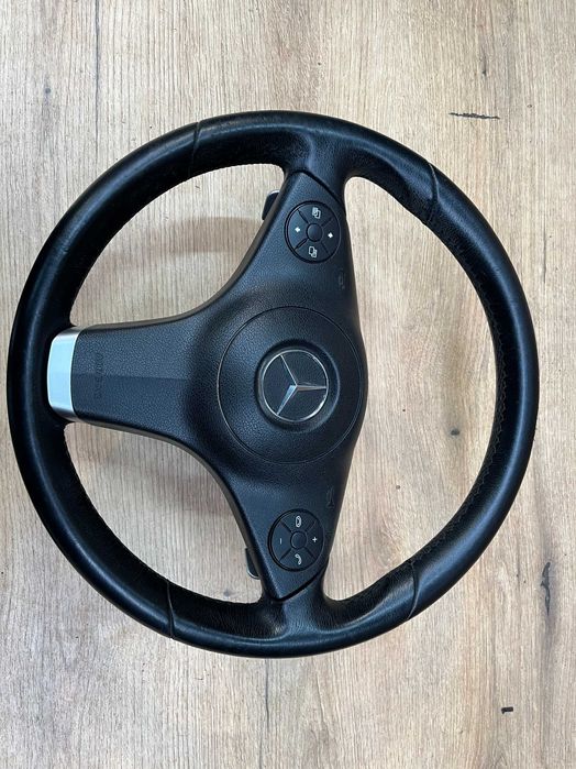 Kierownica Mercedes CLC W203