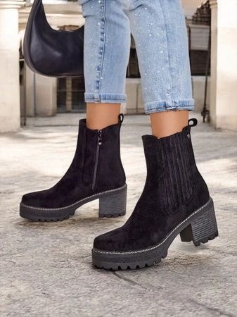 3 KOLORY 36 37 38 botki 39 40 41 z przetarciami na obcasie klocku zams