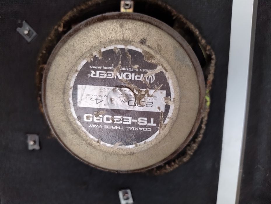 Głośniki Pioneer TS-E2099 dwie sztuki 200w wysyłka
