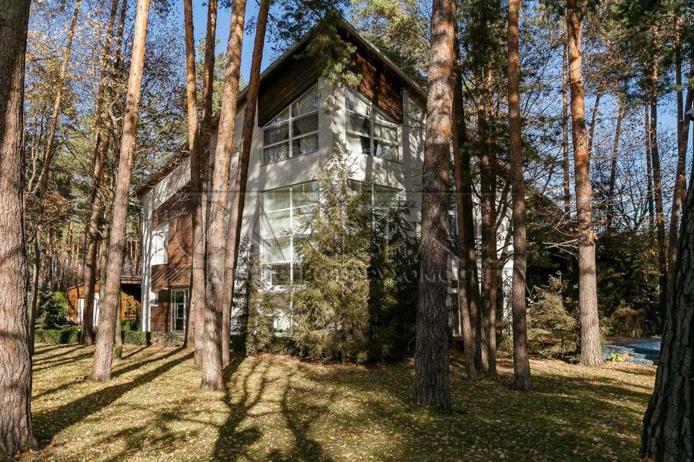 Здається в оренду шикарний будинок в Козині КМ Сосновий Бір 300м2