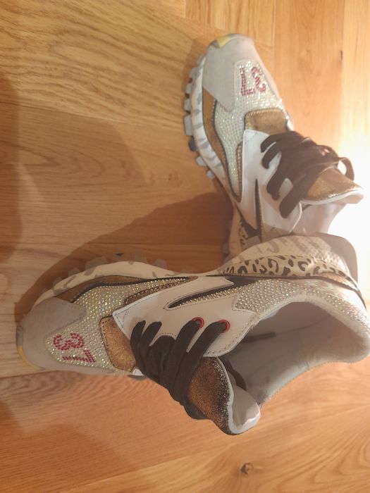 Tenis número 37 calçado