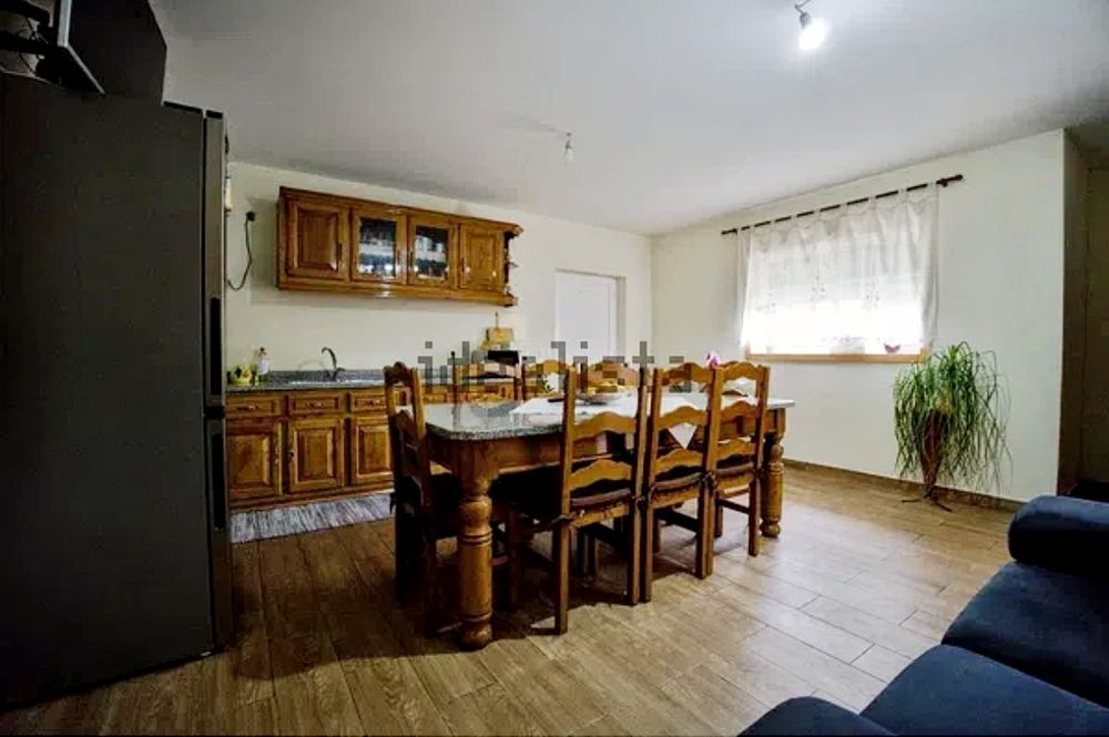 Moradia T4 com piscina