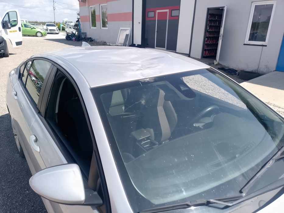 Opel Insignia 1.6 d  niski przebieg  jeżdżąca opłacona zarejestrowana