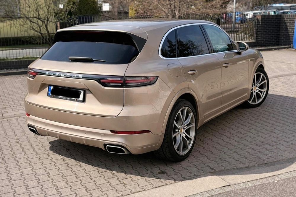 Porsche Cayenne 2018 Europa 3.0 Kamera Led 21” Piękny
