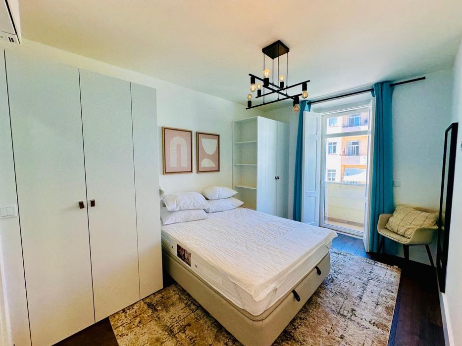 T2 Apartamento para arrendar em Algés