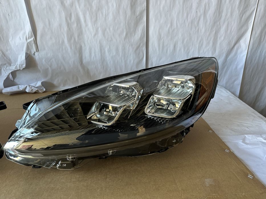 Фари, фара Ford форд Escape ескейп куга Kuga MK4 2020 2021 2022