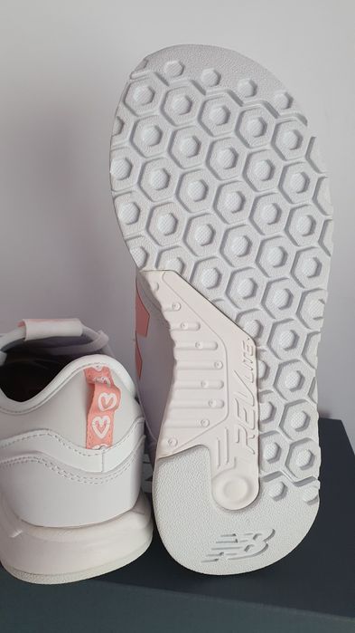 Buty nowe damskie sportowe New Balance rozmiar 37