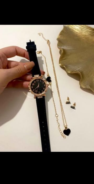 Conjunto Relógio + Pulseira + Colar + Brinco por 10€ - Artigos Novos.