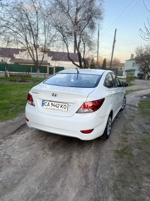 Hyundai Accent 2017 VIN KMHCT41BAJU364344 фото оголошення 19 з 20