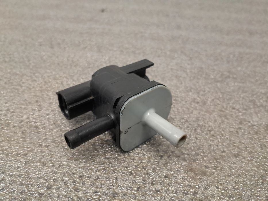 Válvula relanti / controlo ar / passo a passo TOYOTA Prius Plus Hatchb