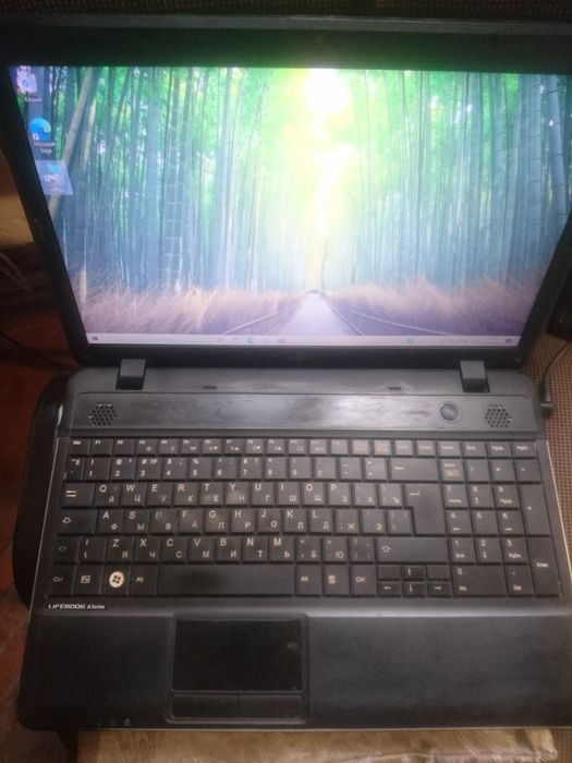 Ноут."Fujtsu AH512"на запчастини,відновлення або розбір робочий.Оновл.