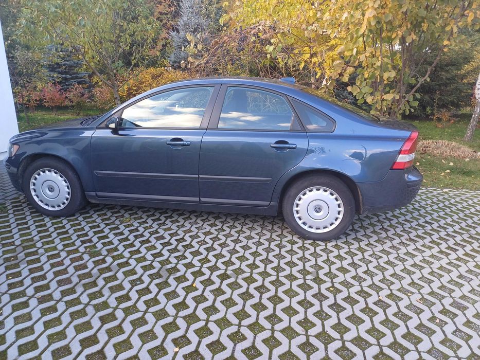 Volvo S40