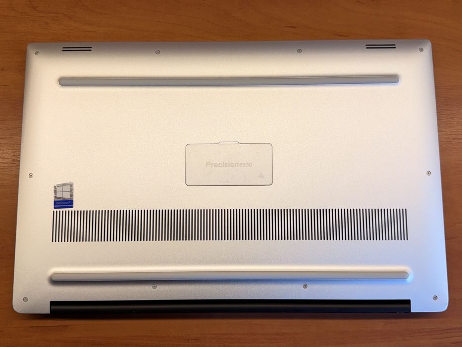 Dell Precision (XPS) 5530 I7-8850H  16Gb 256Gb 4K Touch P1000