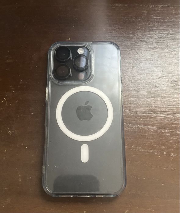 Iphone 16 pro 256gb Preto (versão eSim)