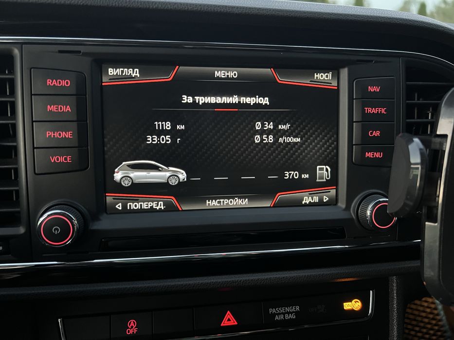 Автомобіль SEAT Leon 2015 року