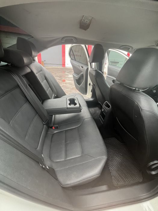 Volkswagen Jetta 2010 року