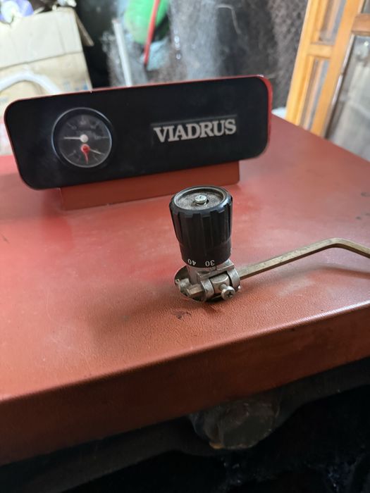 Котел твердопаливний viadrus